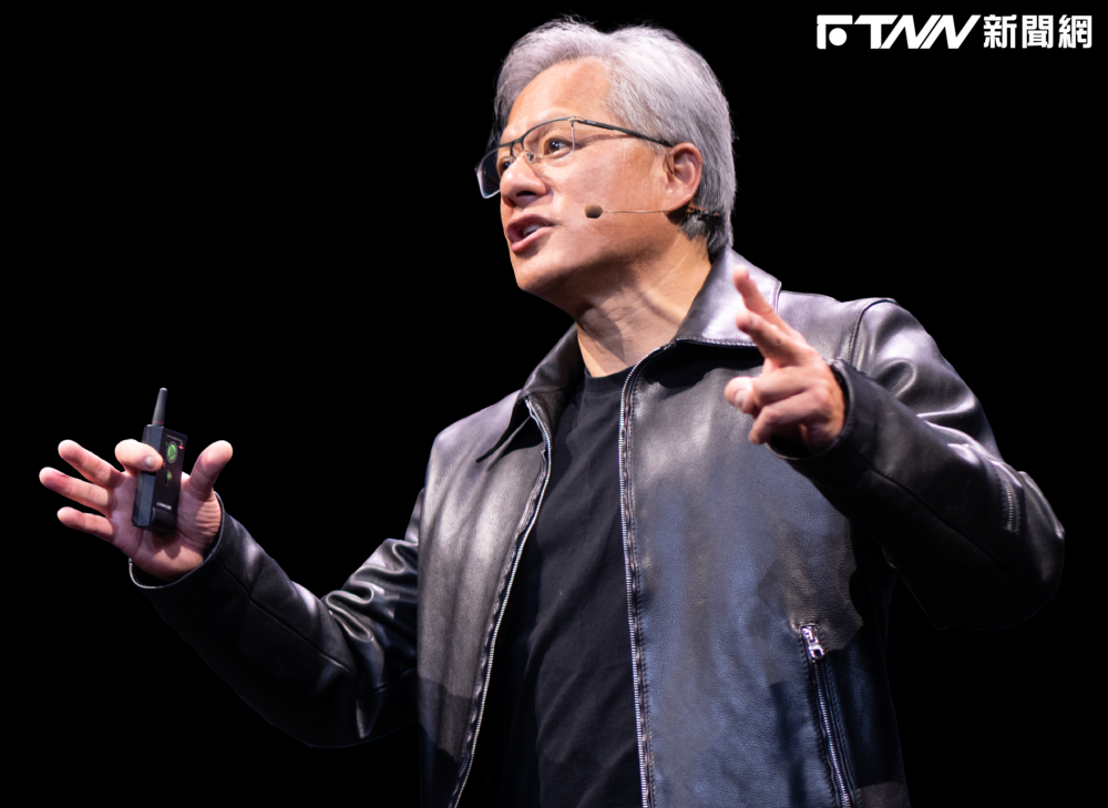黃仁勳罕撂重話！警告走私輝達晶片「死路一