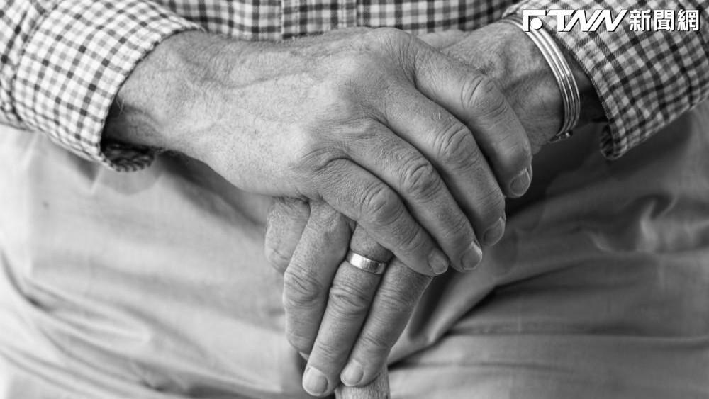 3億家產成禍根！嘉義94歲翁遺體返老家遭
