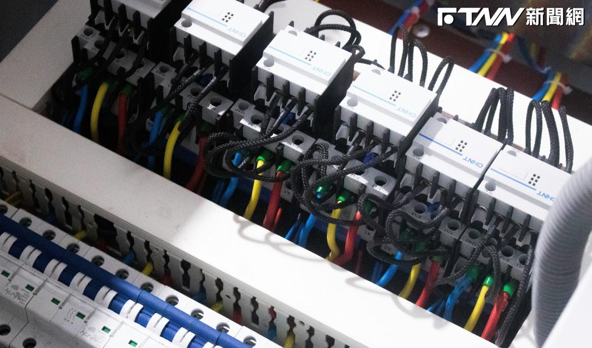 訂單能見度直達2028年！「電力監控設備